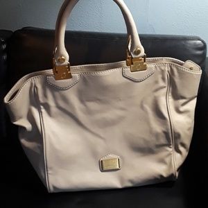 Marc Jacobs beige over shoulder bag
